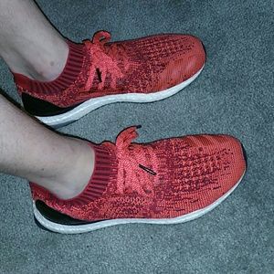 Adidas Ultra Boost Uncaged Size 9.5